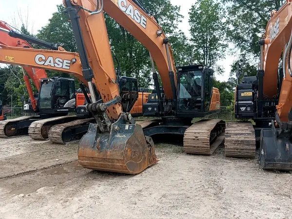 2024 Case CX260E