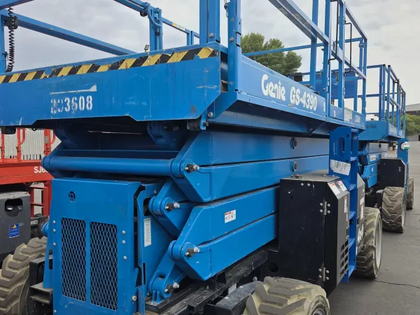2019 Genie GS-4390 RT Rough Terrain