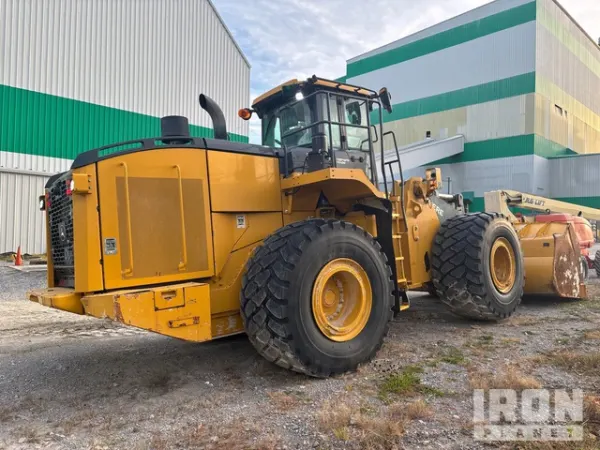 2020 John Deere 844L