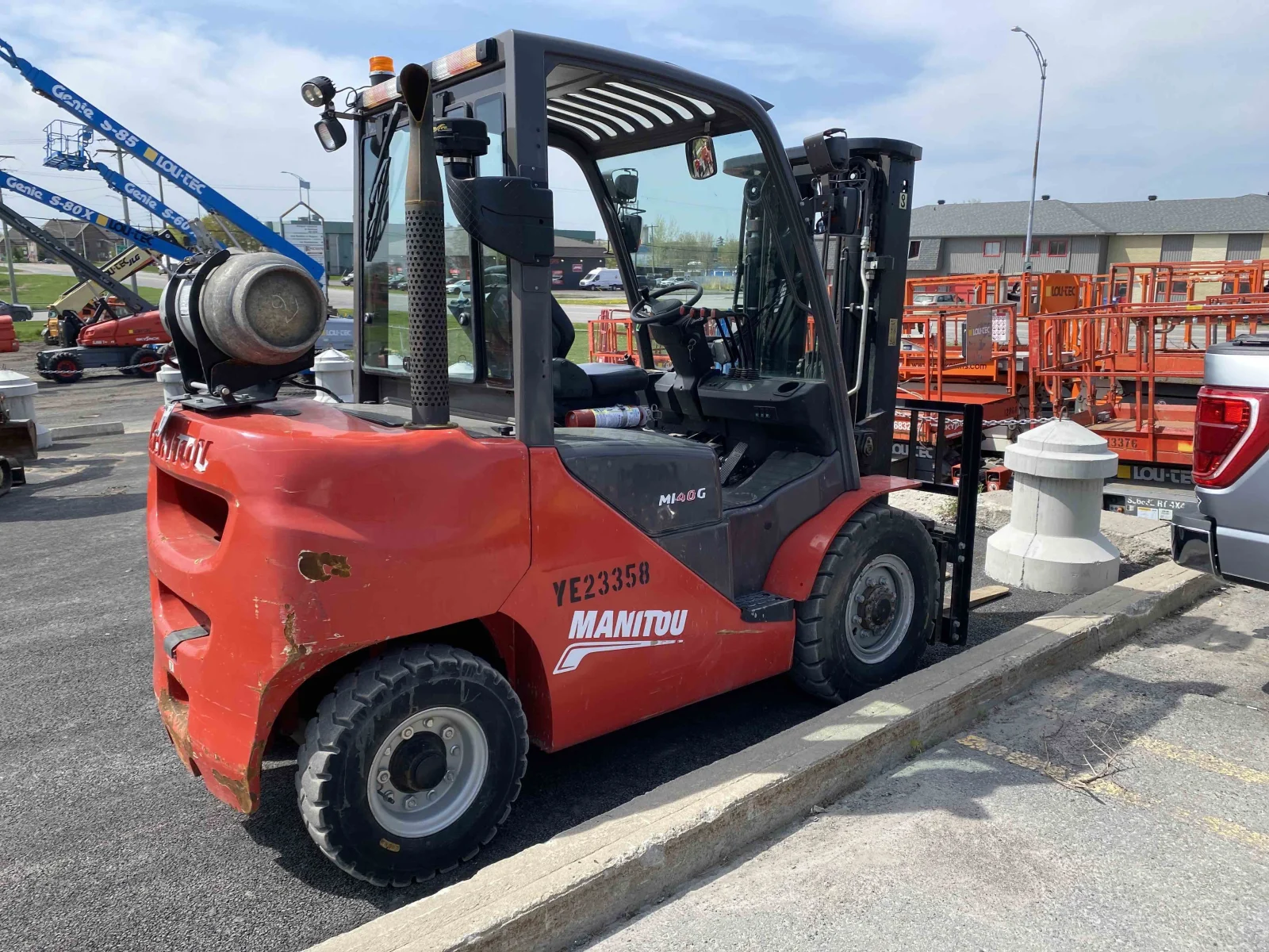 2021 Manitou MI40G