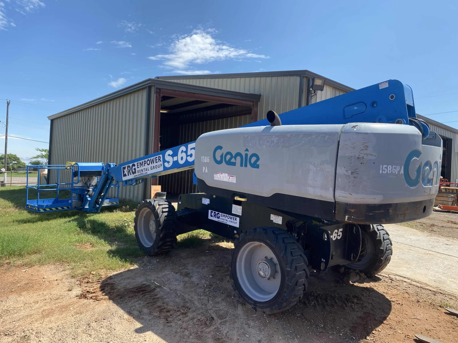 2017 Genie S-65