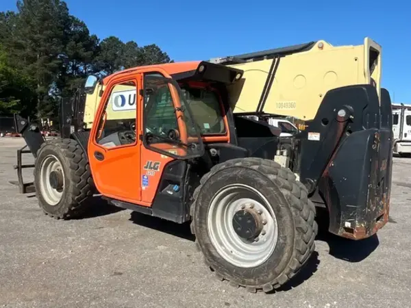2018 JLG 1255