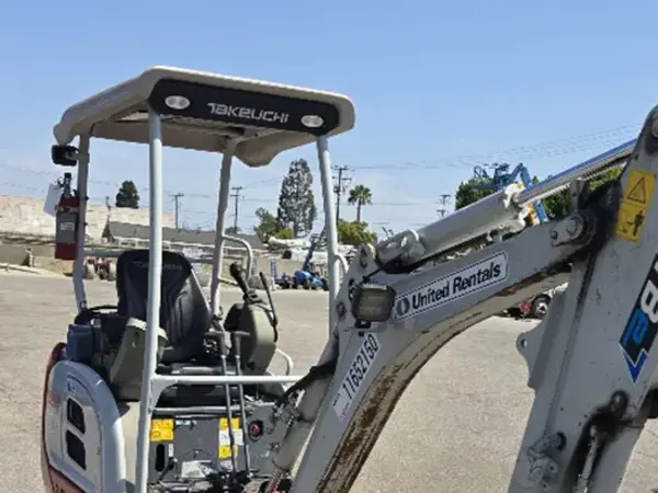 2023 Takeuchi TB20E