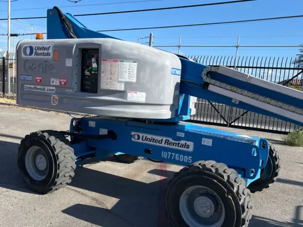 2018 Genie S-40