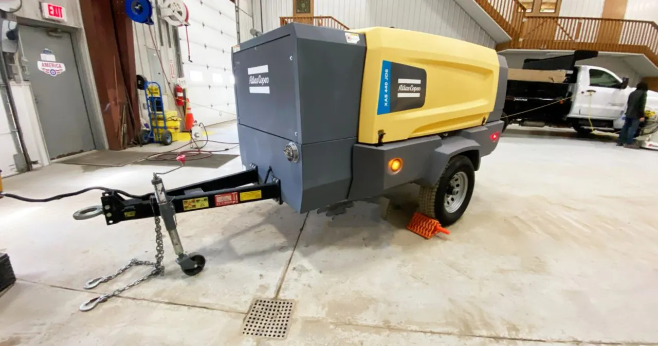2020 Atlas Copco XAS 440 JD FT4