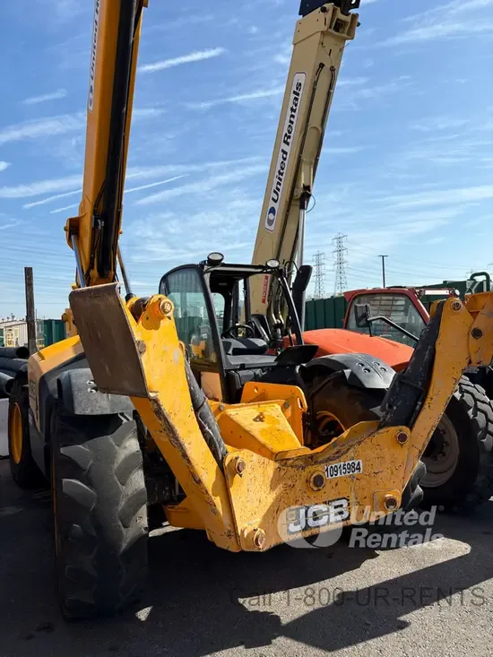 2019 JCB 512-56
