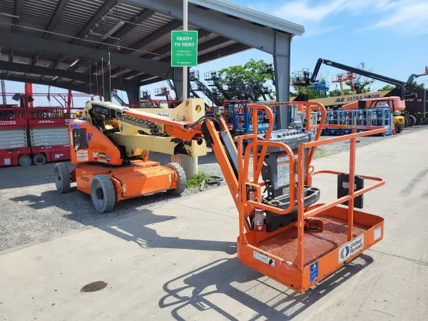 2016 JLG E450AJ Articulating