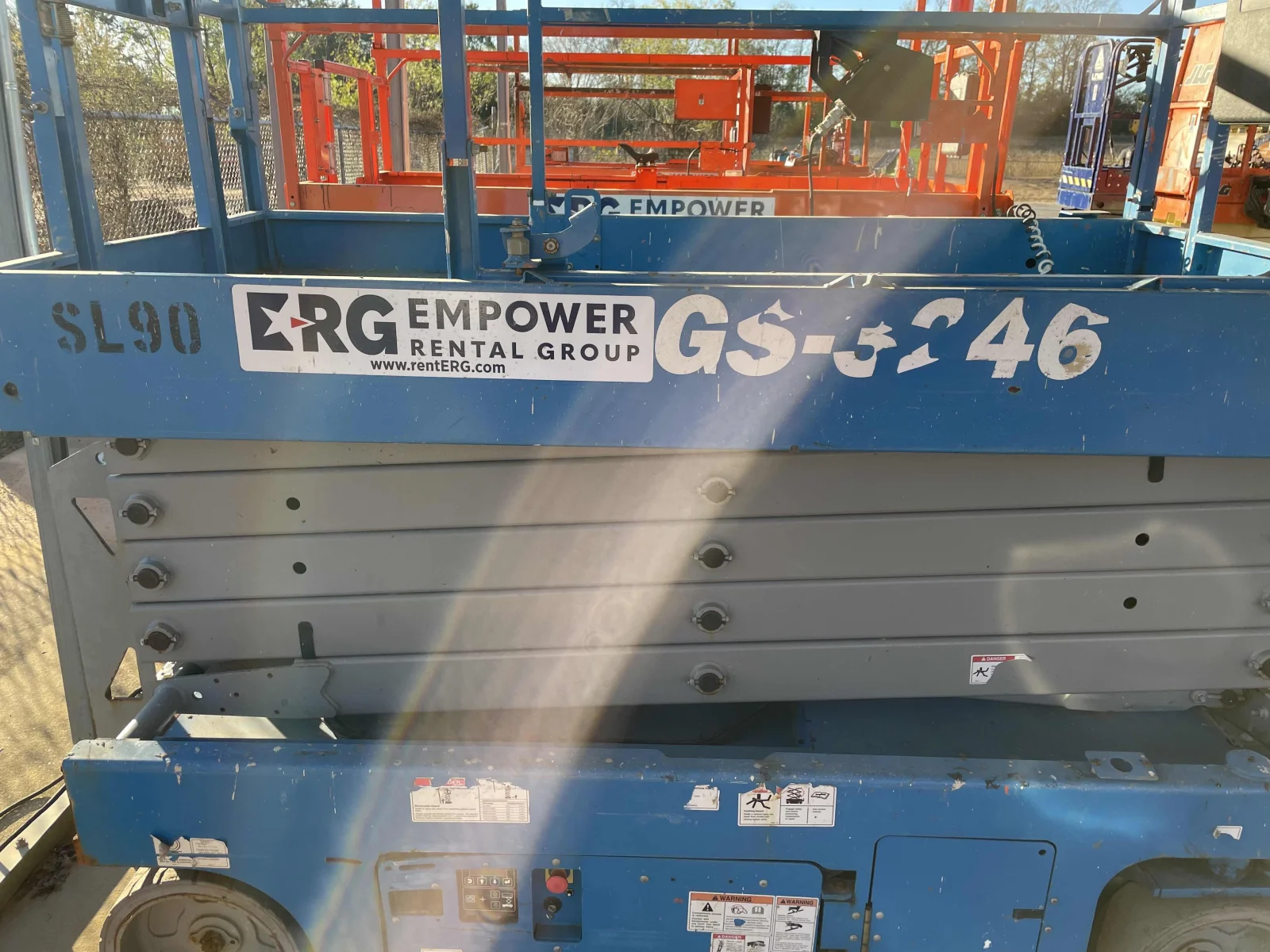 2016 Genie GS-3246