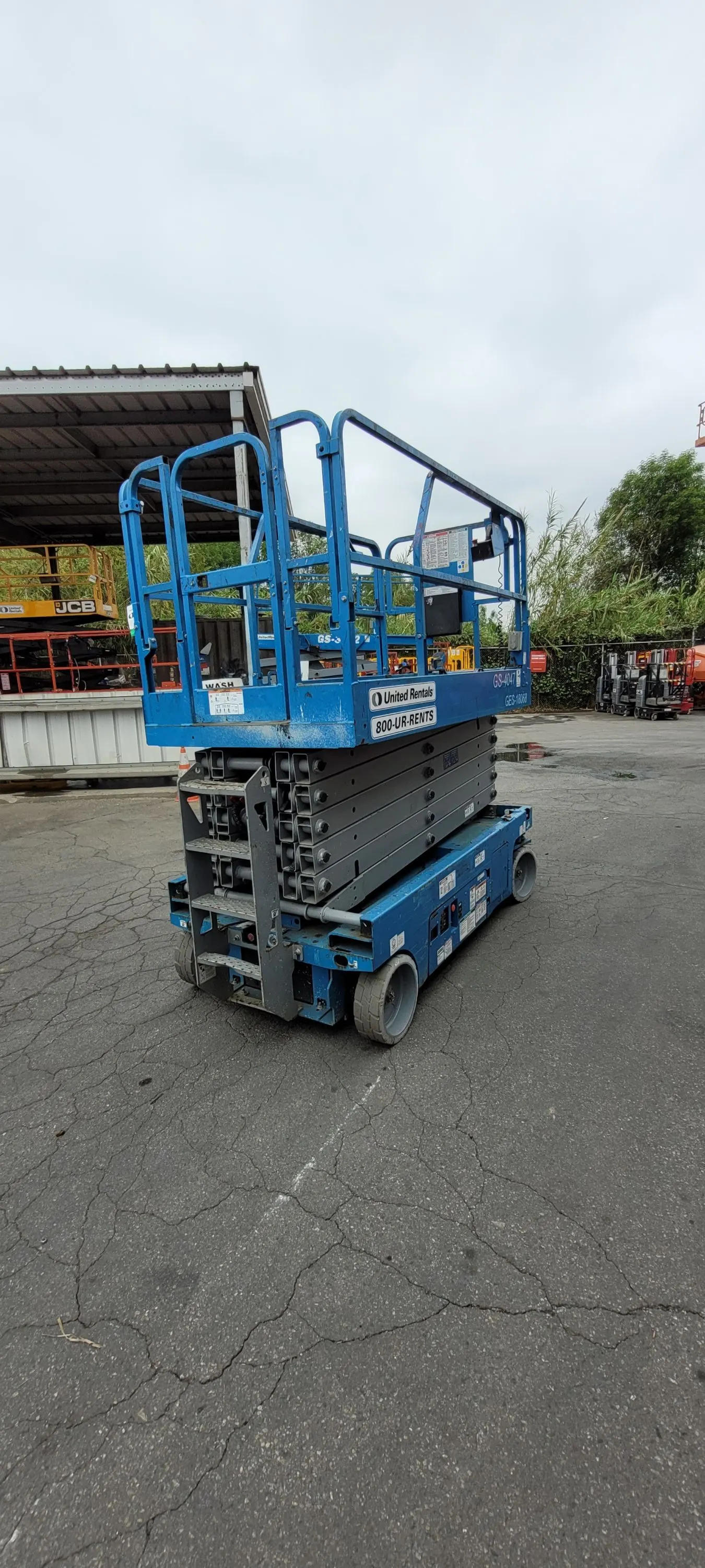 2018 Genie GS-4047