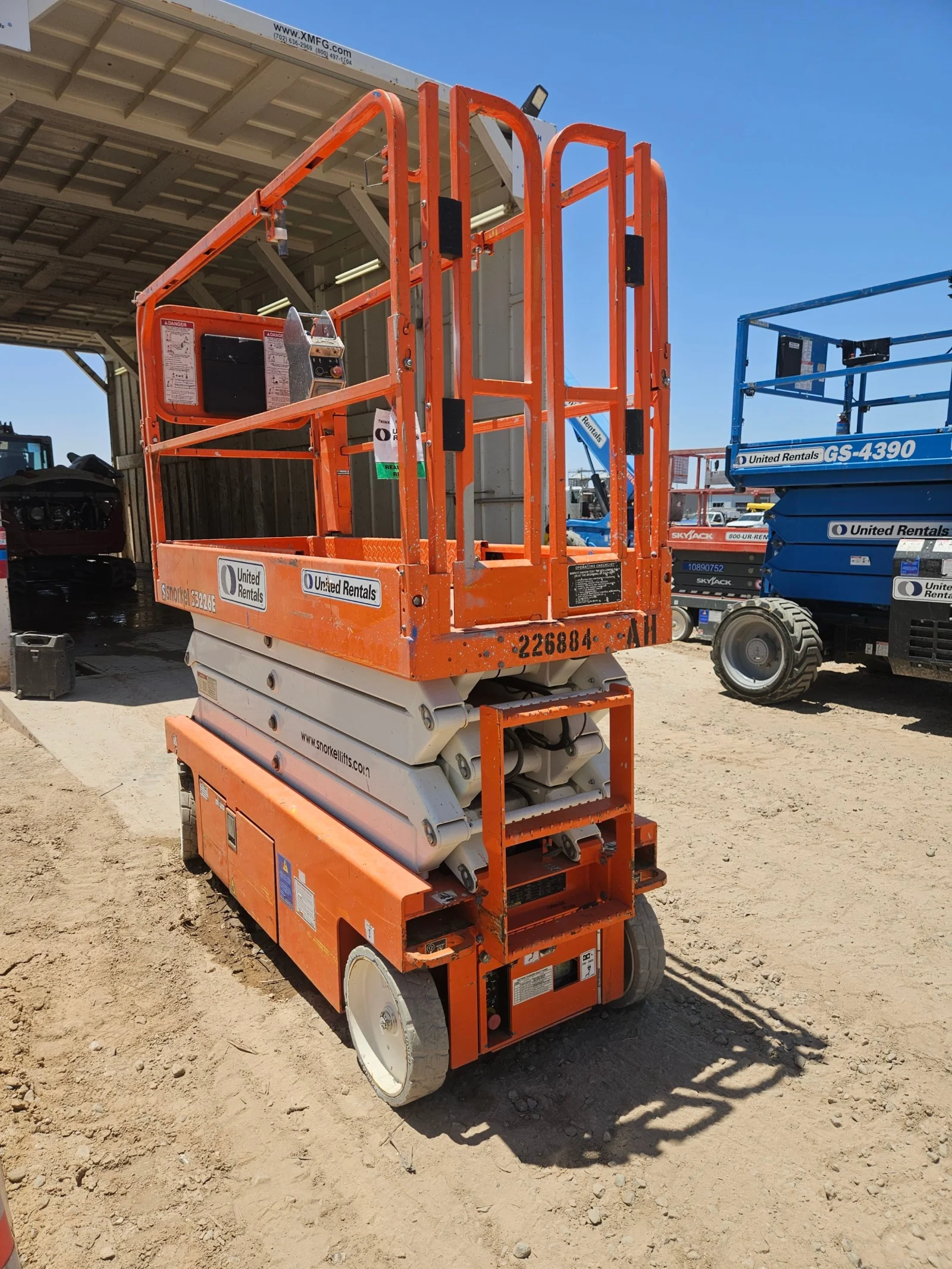 2019 Snorkel S3226E