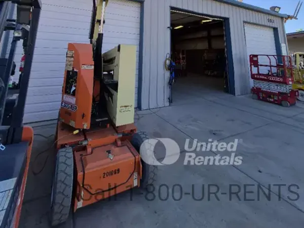 2018 JLG E300AJP Articulating