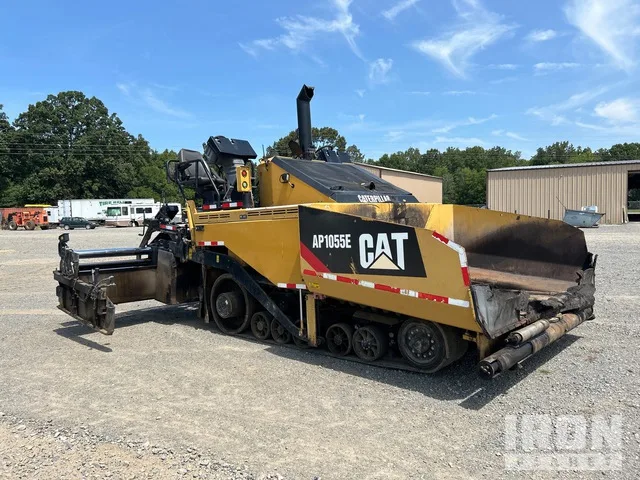 2012 Caterpillar AP1055E