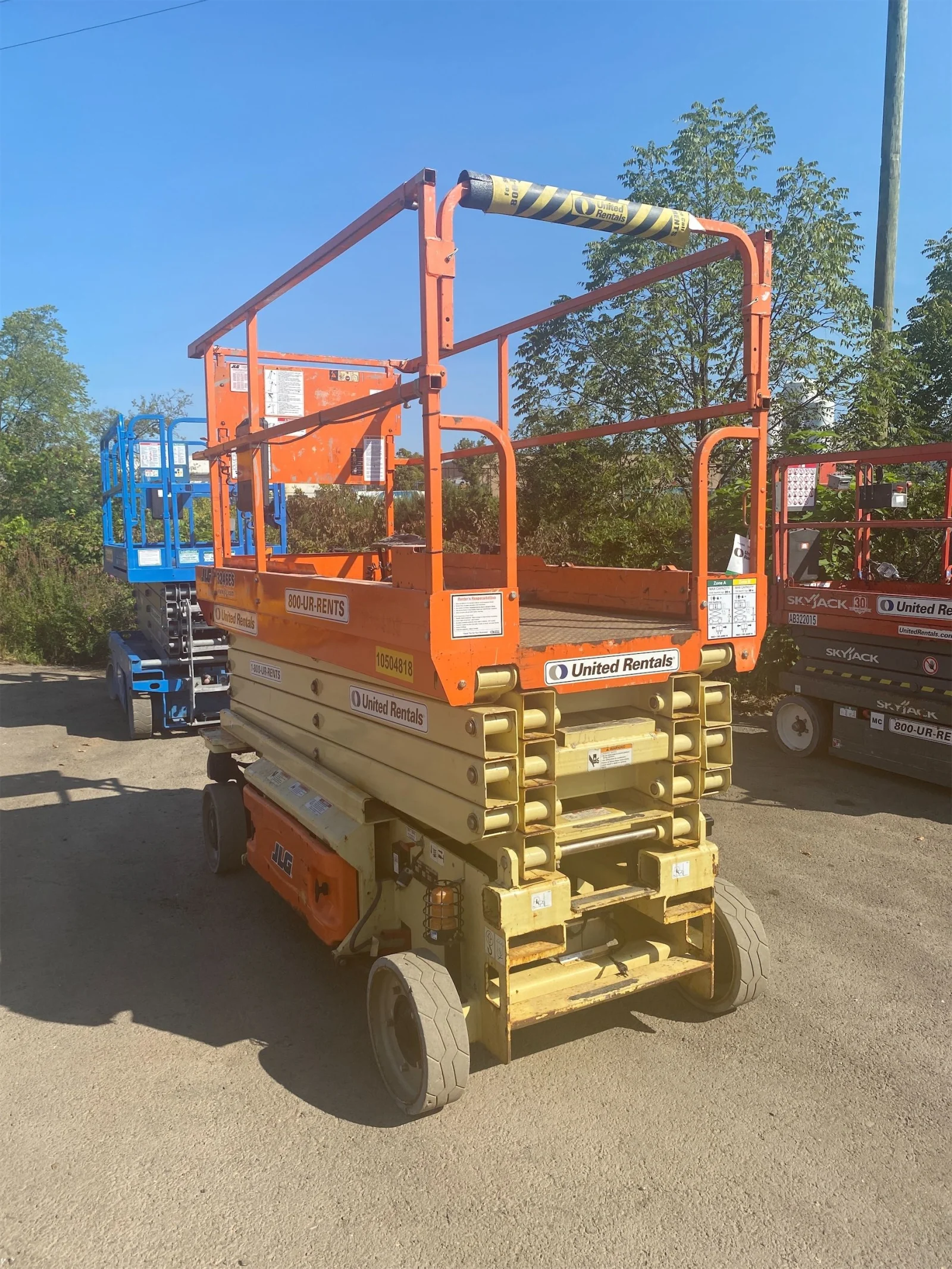 2016 JLG 3246ES