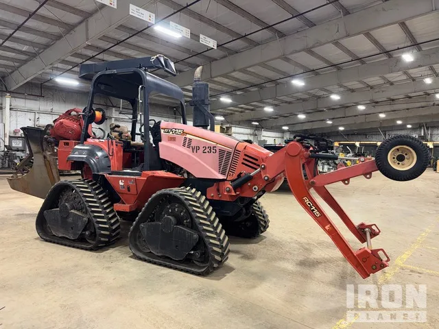 2011 Ditch Witch RT115 Quad