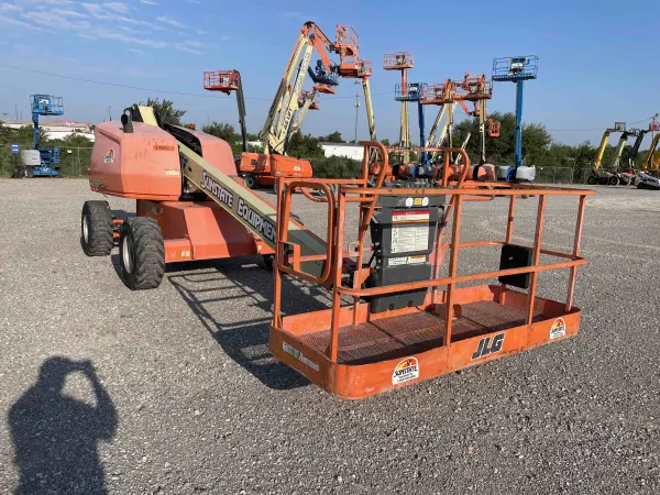 2015 JLG 400S