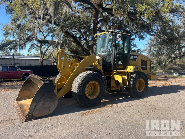 2015 Caterpillar 926M
