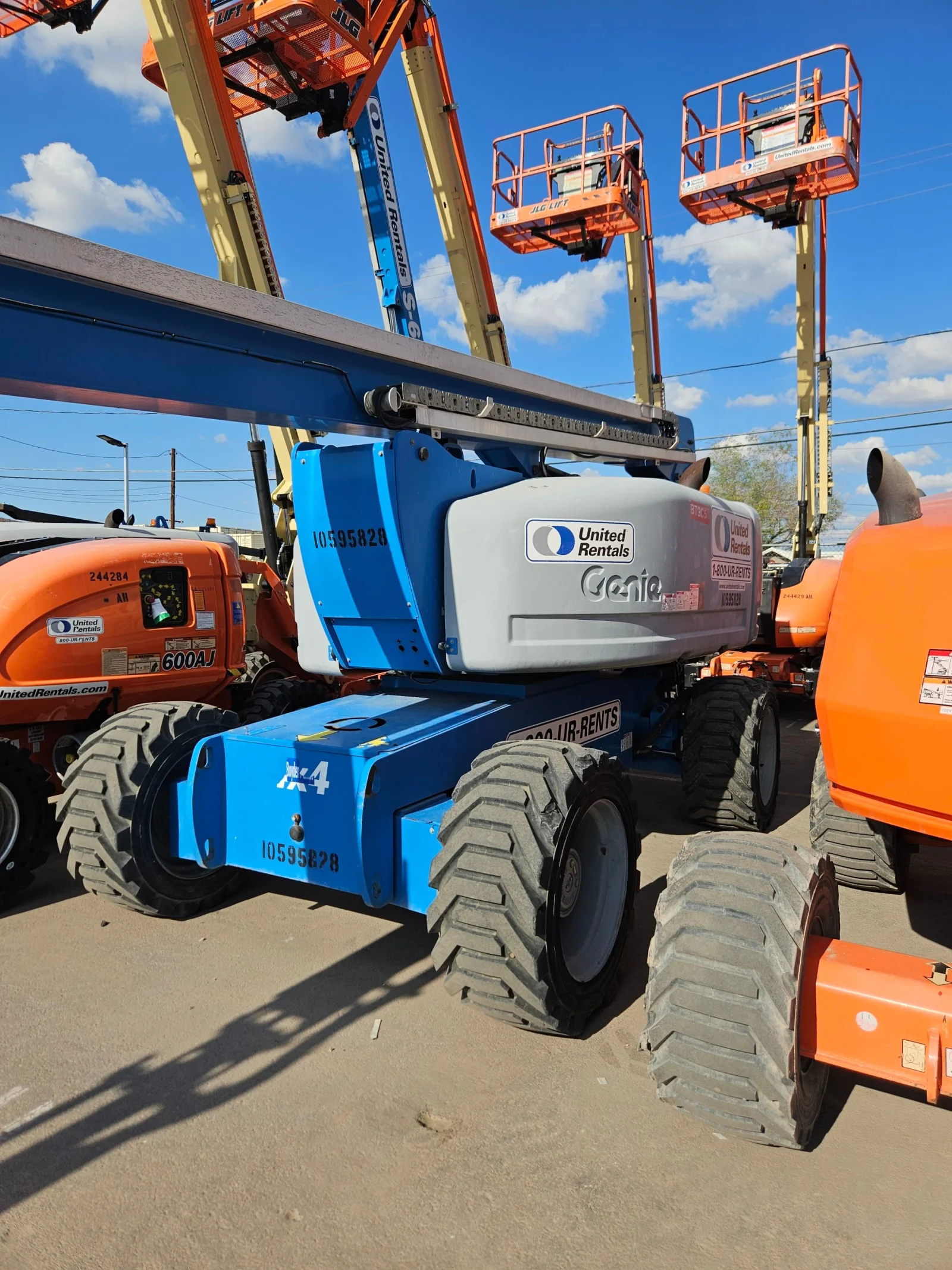 2017 Genie Z-80/60J Articulating