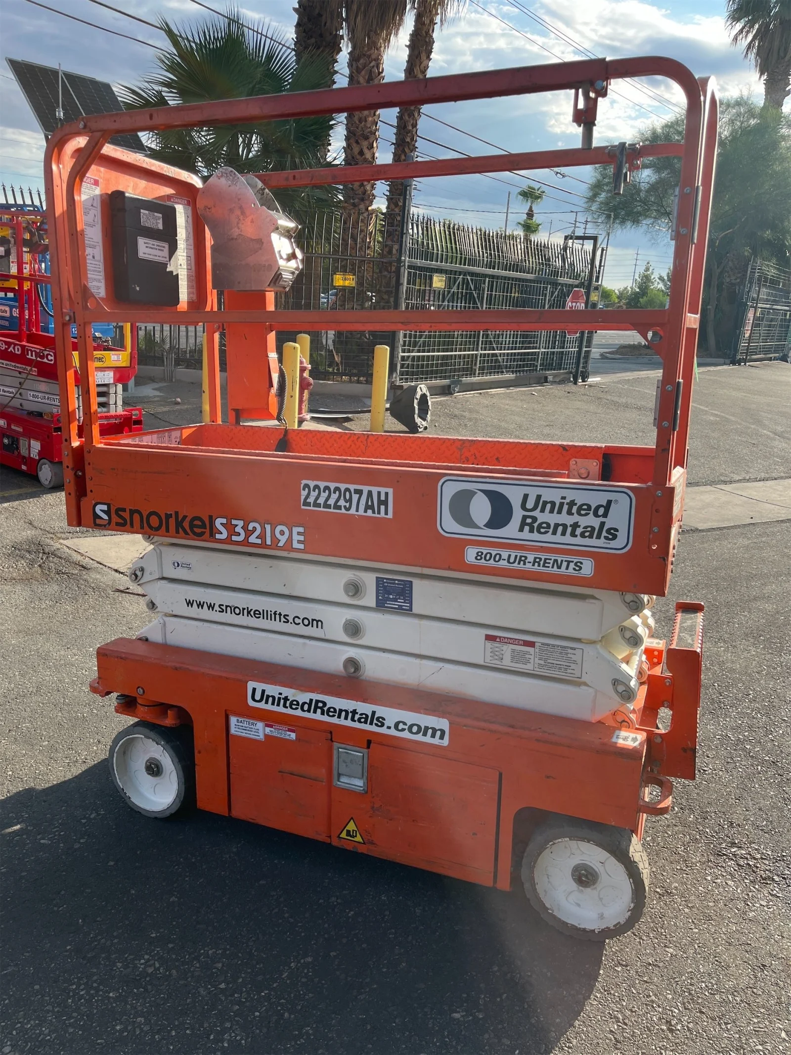 2019 Snorkel S3219E