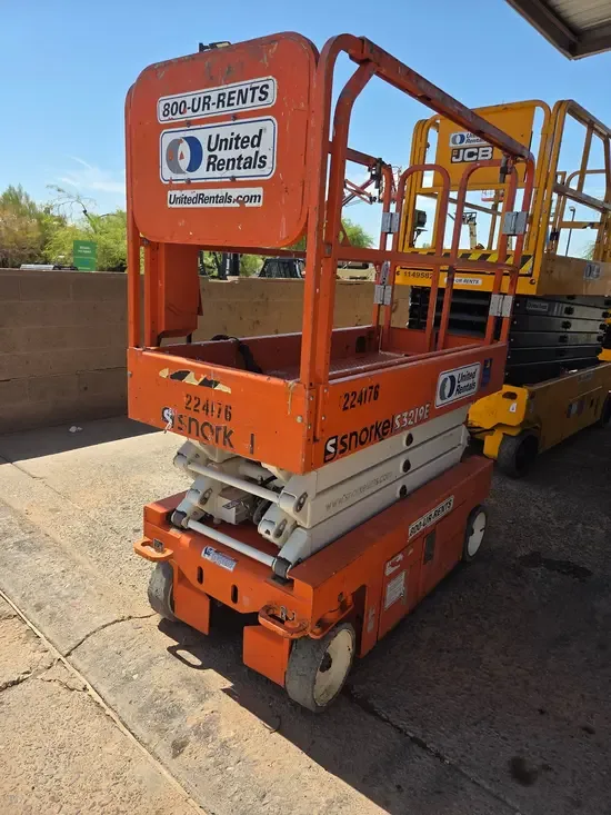 2019 Snorkel S3219E