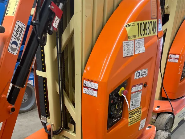 2019 JLG T26E Vertical Mast