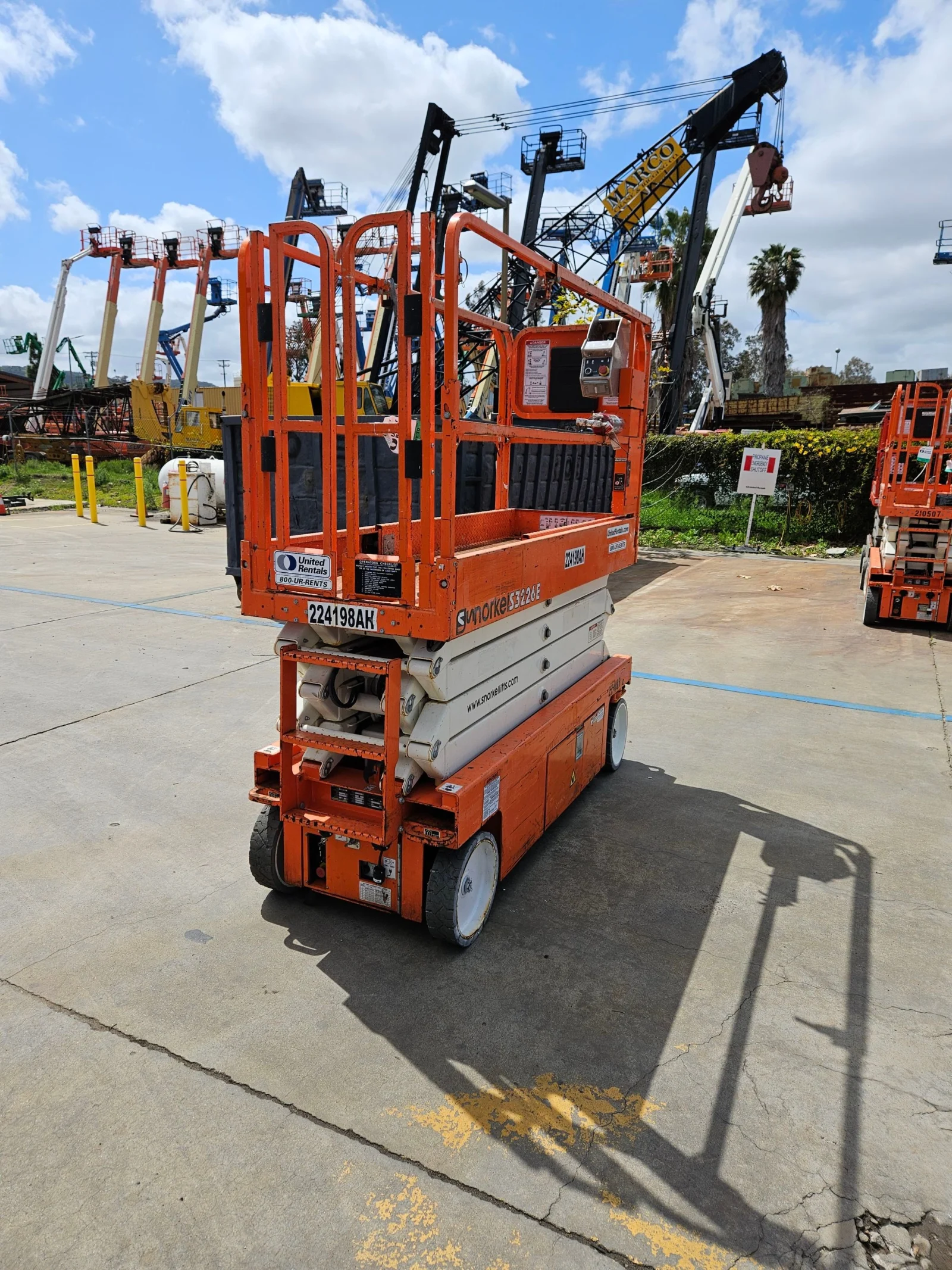 2019 Snorkel S3226E
