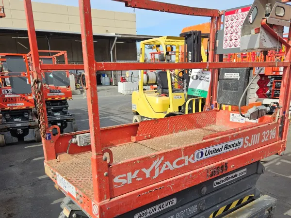 2013 Skyjack SJIII3219
