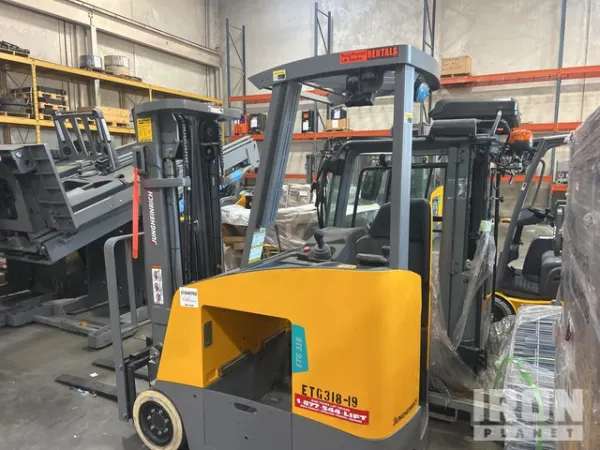 2023 Jungheinrich ETG318