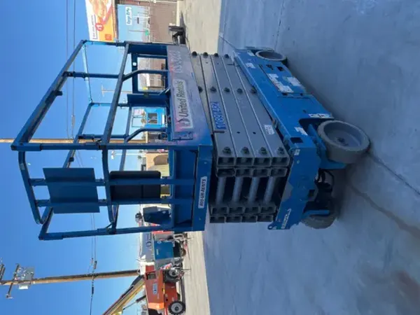 2019 Genie GS-3232