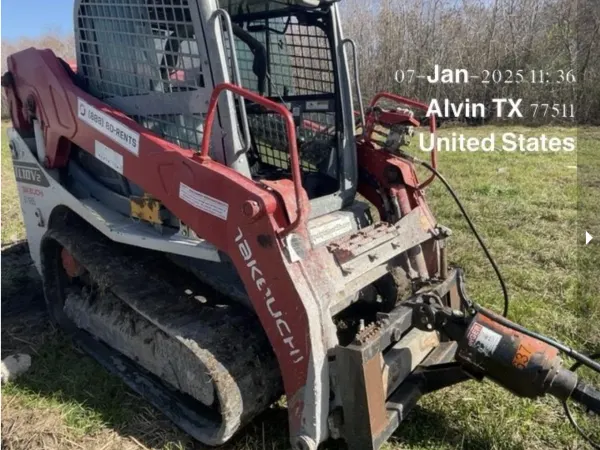 2019 Takeuchi TL10V2-CR