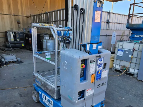 2018 Genie GR-20 Self-Propelled One-Person