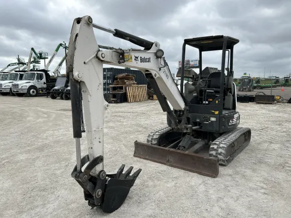 2021 Bobcat E35i