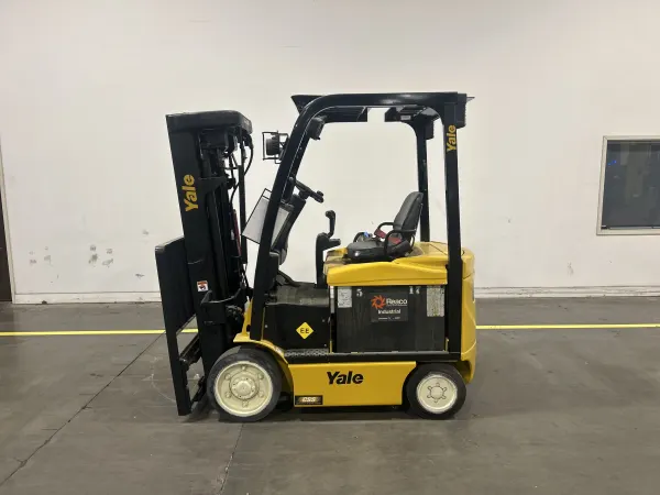 2017 Yale ERC050VG