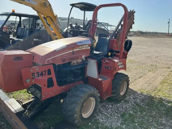2014 Ditch Witch RT45