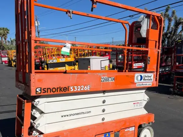 2019 Snorkel S3226E