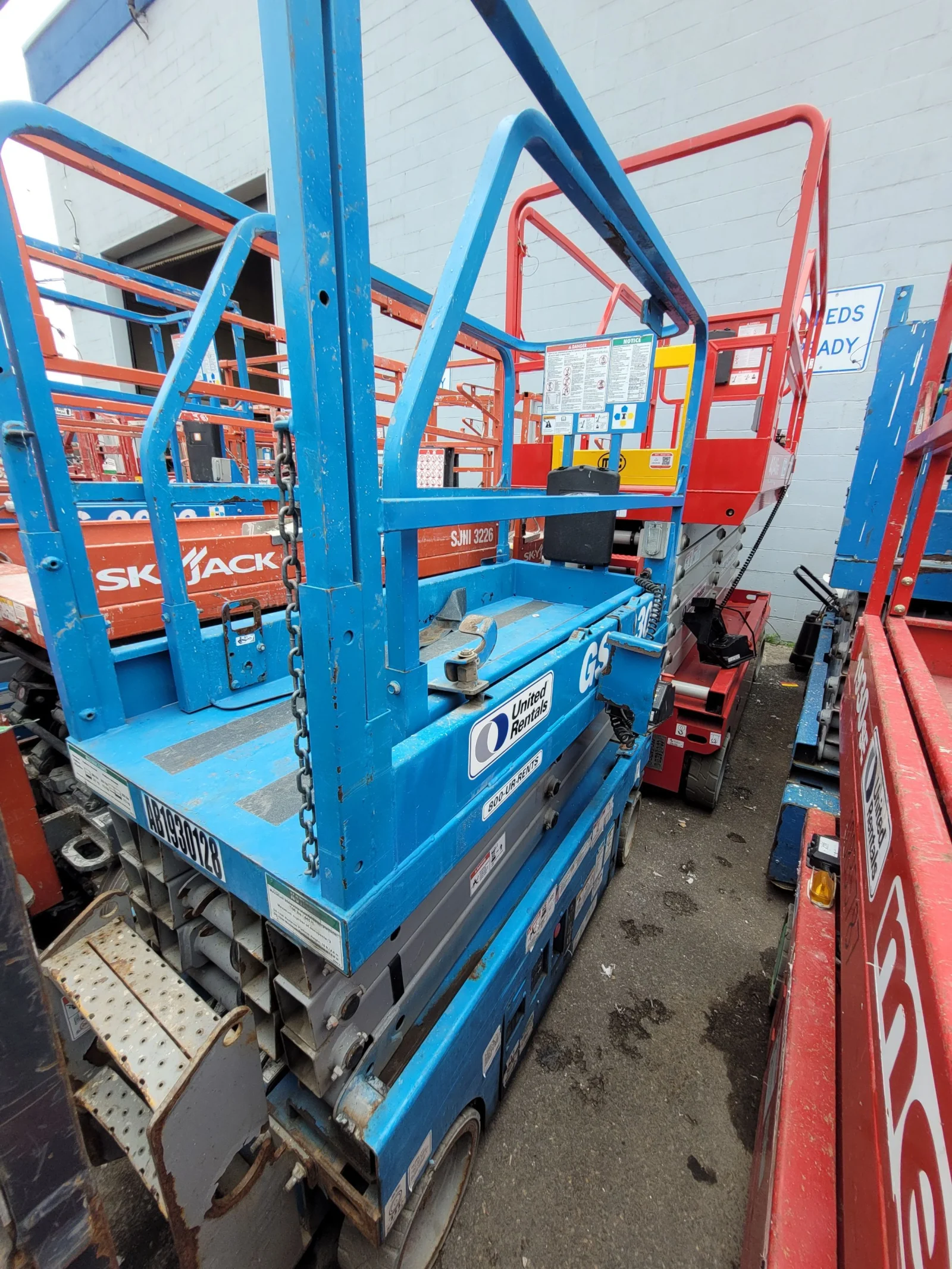 2016 Genie GS-1930