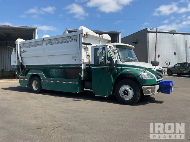 2018 Freightliner M2 106