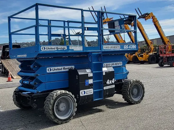 2017 Genie GS-4390 RT Rough Terrain