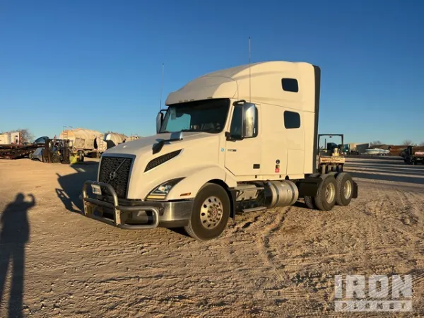 2023 Volvo  VNL860
