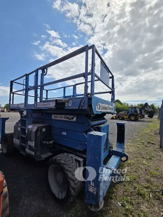 2018 Genie GS-4390 RT Rough Terrain