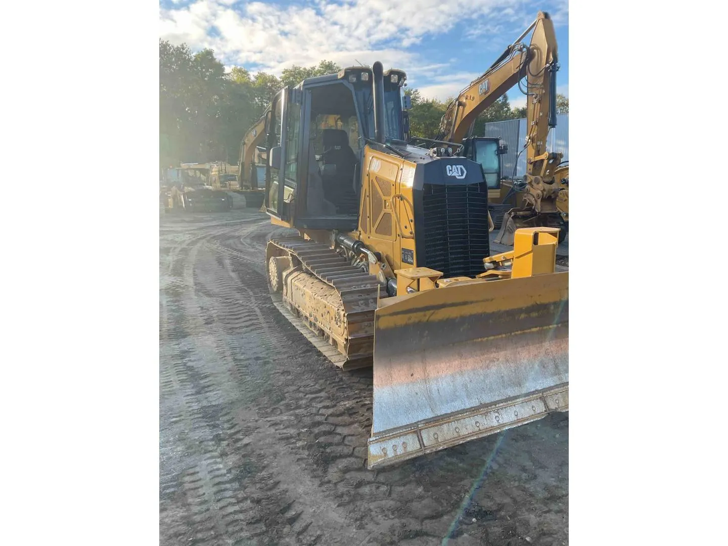 2023 Caterpillar D1