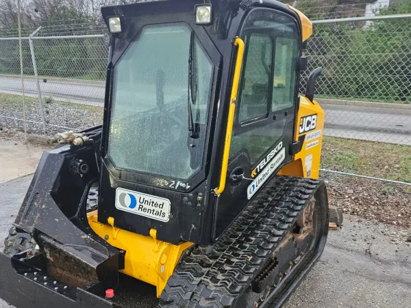 2020 JCB 3TS-8T