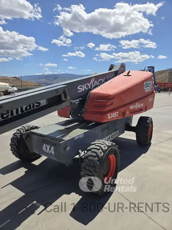 2017 Skyjack SJ45T