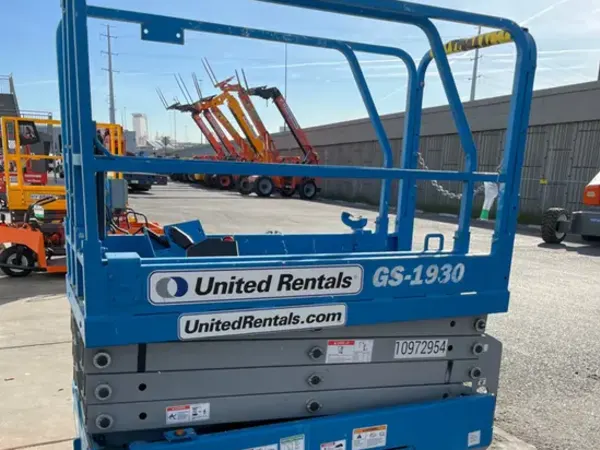 2019 Genie GS-1930