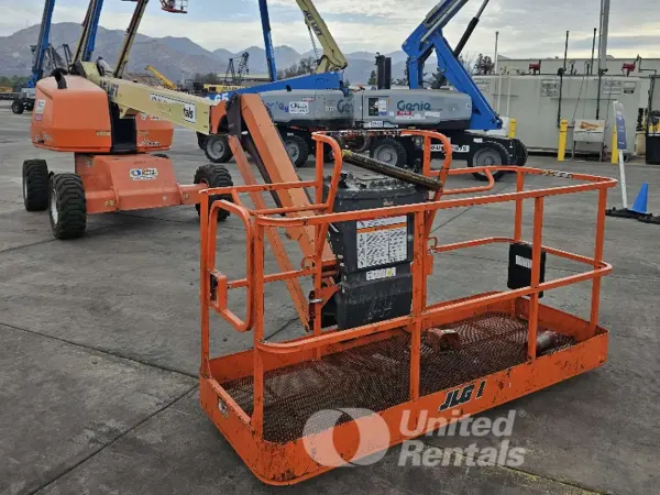 2017 JLG 460SJ