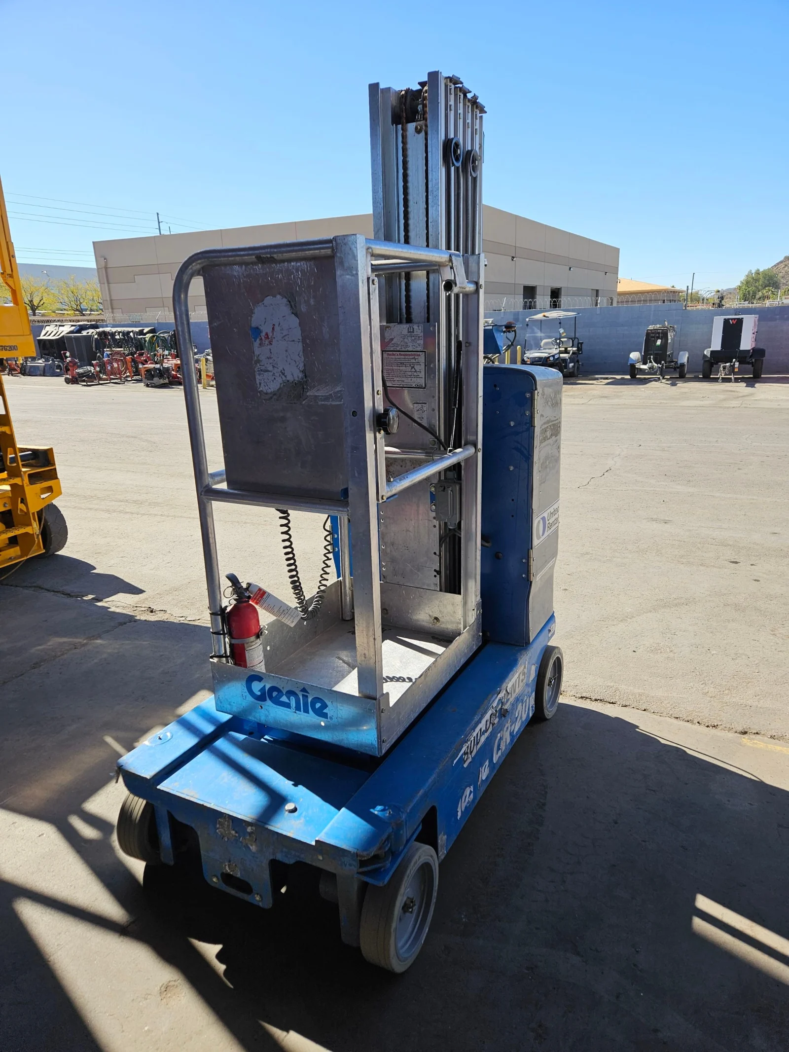 2017 Genie GR-20 Self-Propelled One-Person