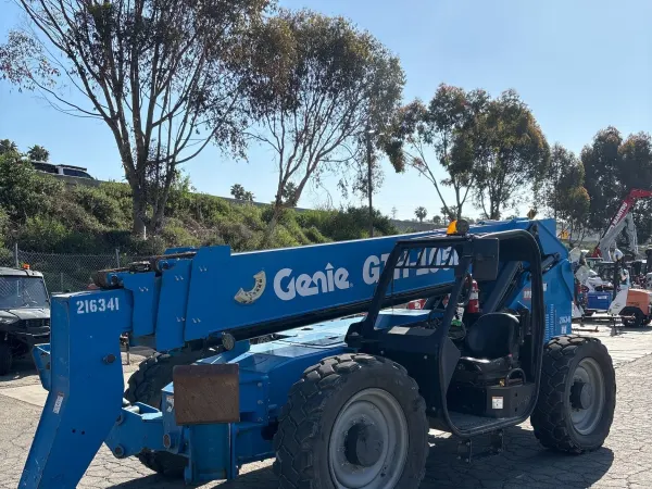 2018 Genie GTH-1056