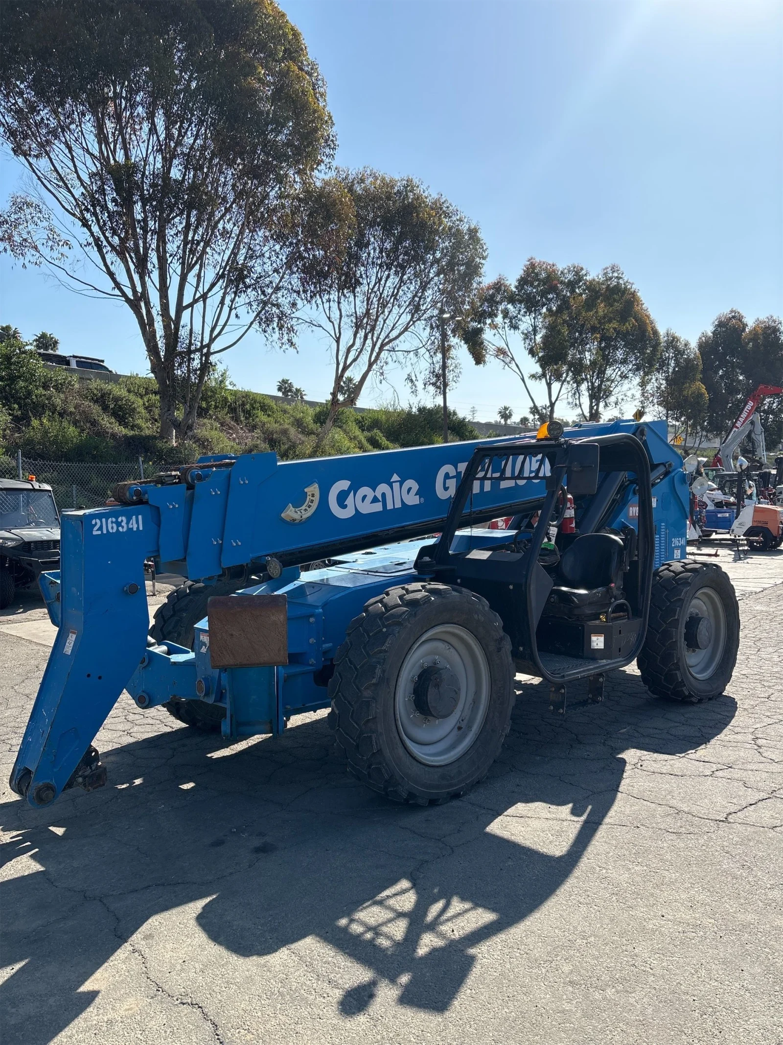 2018 Genie GTH-1056