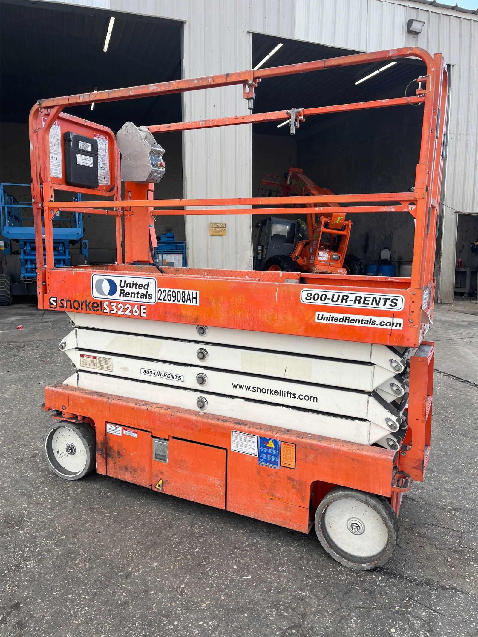 2019 Snorkel S3226E