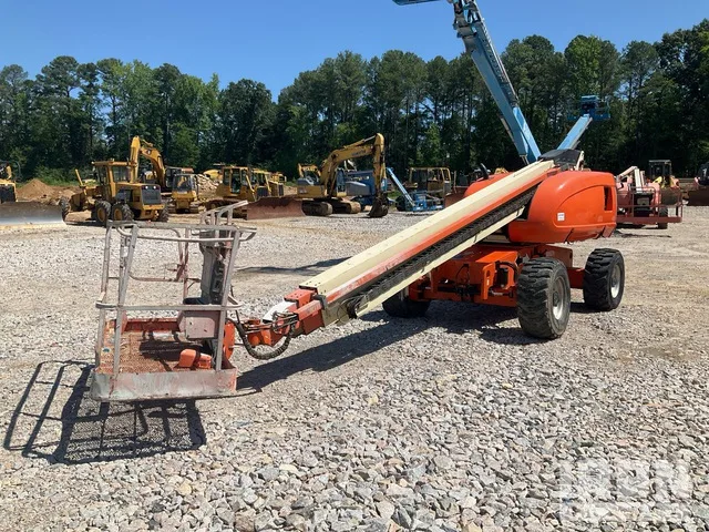 2007 JLG 600S