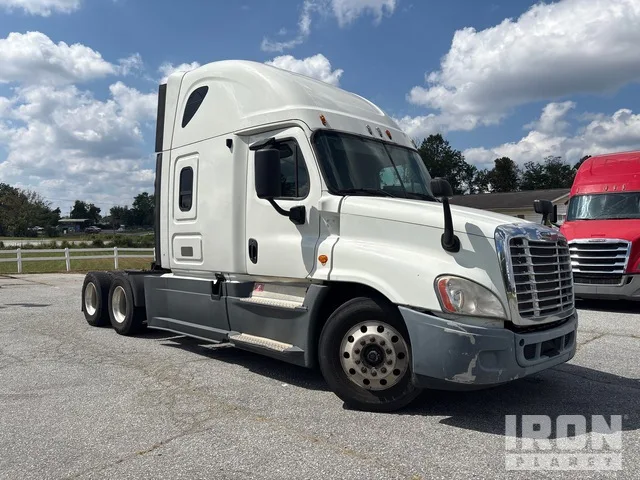 2020 Freightliner Cascadia 125